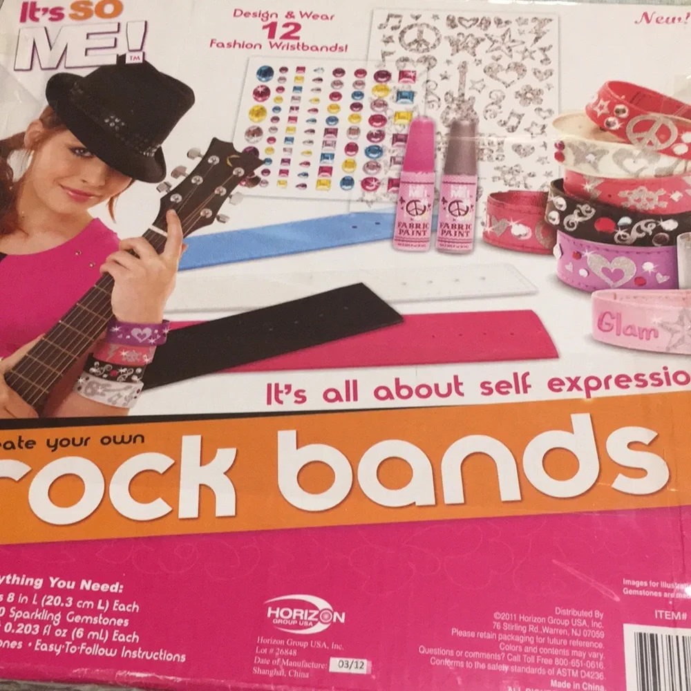 Rock Bands It’s so me Create your own Rock Bands NEW design & wear 12 Wristbands